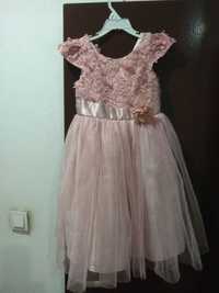 Детска рокличка размер 122