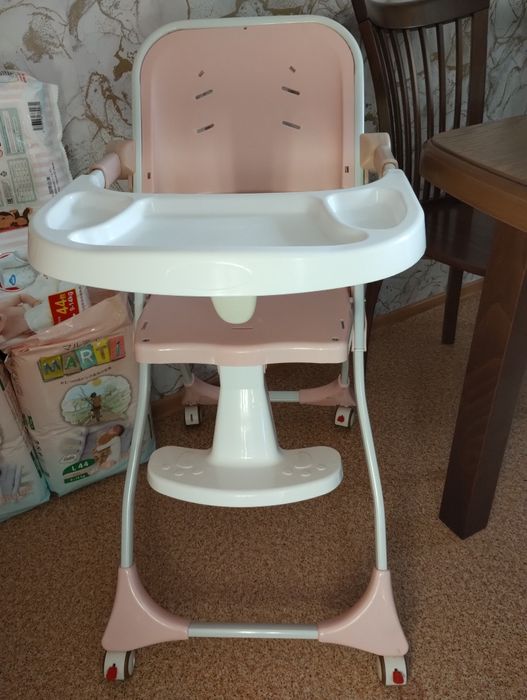 Столик для кормления