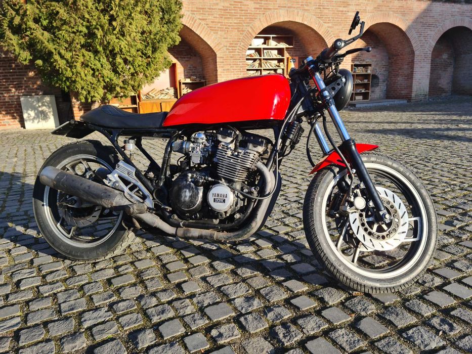 PRET DE IARNA! Yamaha XJ 600 51J - Cafe racer - Acte in regula.