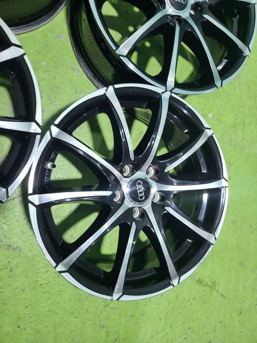 18 5x112 Audi A3 A4 Vw Golf Touran Caddy skoda 5х112 черни