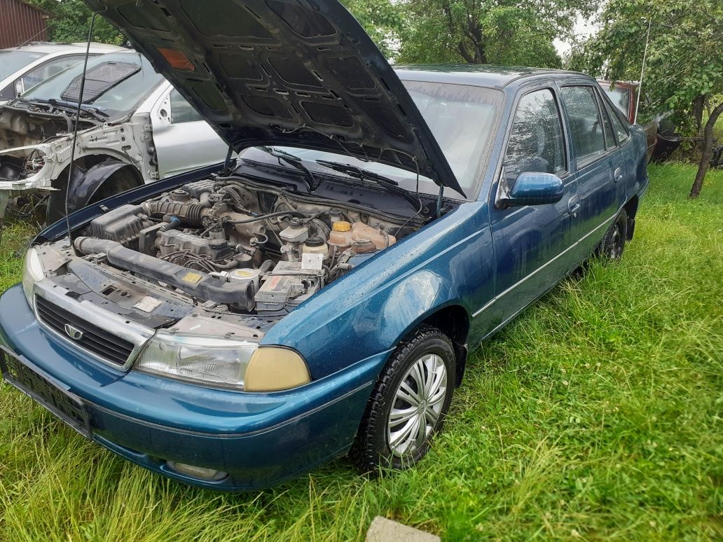 Planetara Daewoo Cielo an 2005