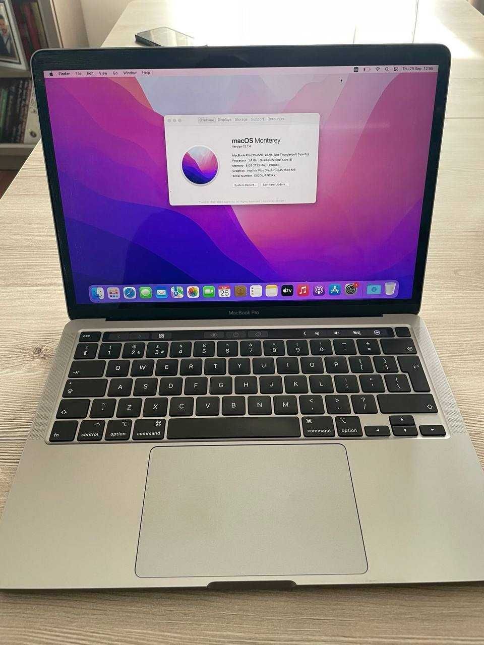 MacBook Pro (13-инчов, 2020 г., два Thunderbolt 3 порта)