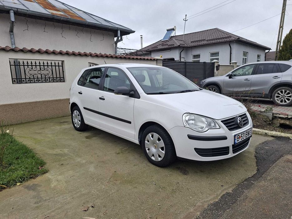 VW Polo facelift 2007-Benz.12/12V. Provenienta Ro .110000km!Pret 1700E