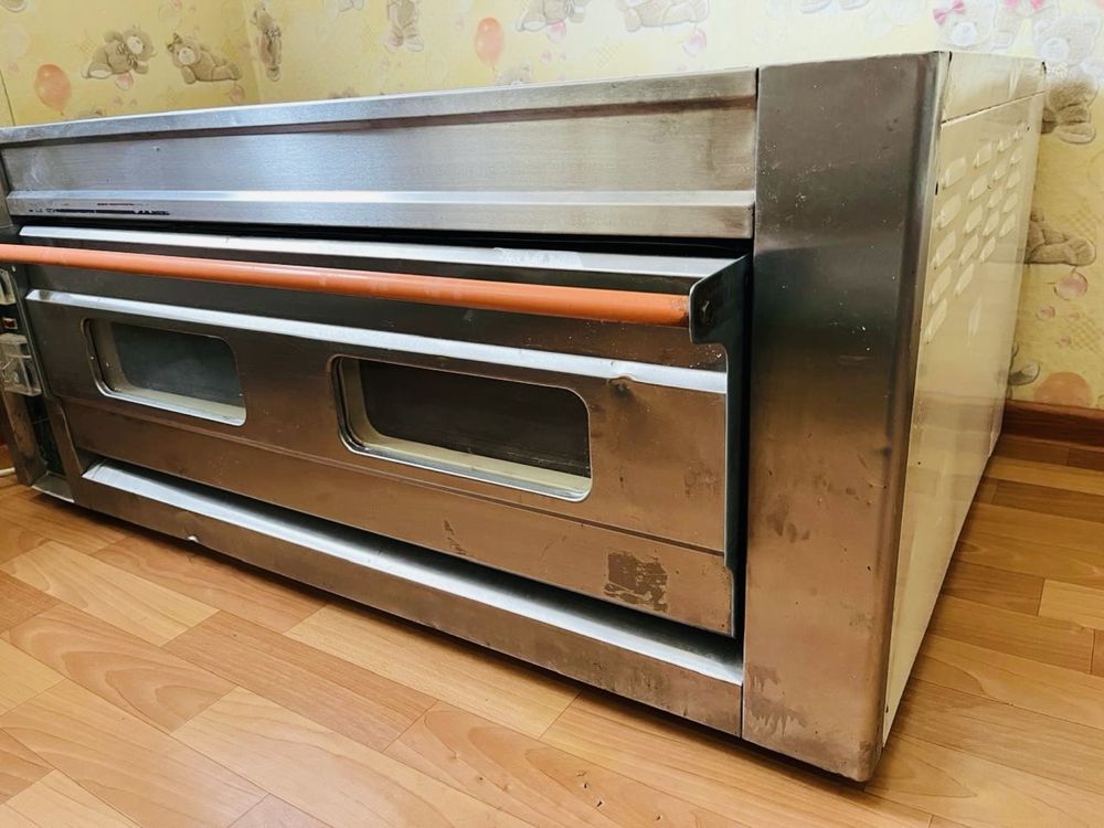 Продам хлебопечку на 22 формы