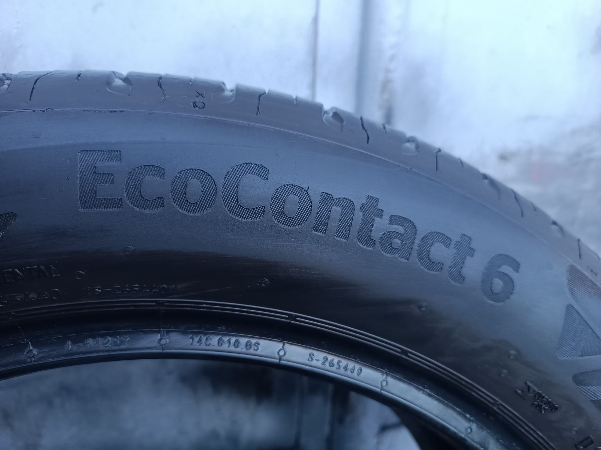 215/55/17 Continental Дот 1222