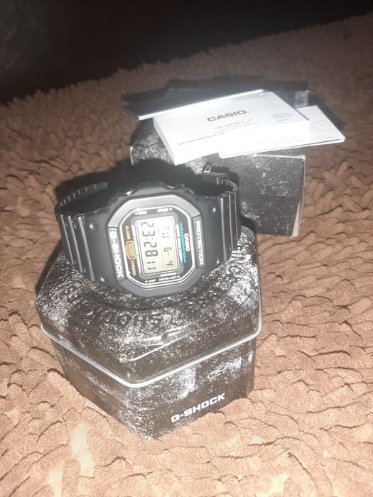 Продам легендарные саsio g shock  dw5600.