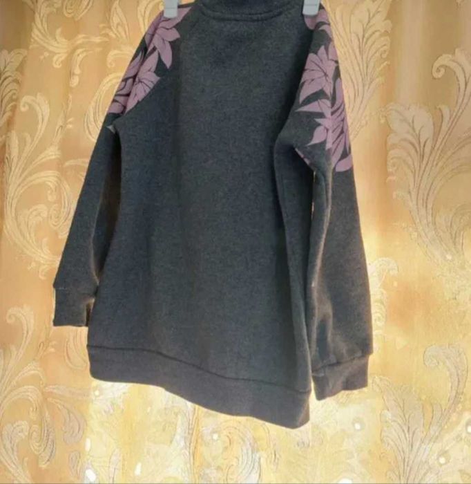 Bluza sport căptușită cu pietricele