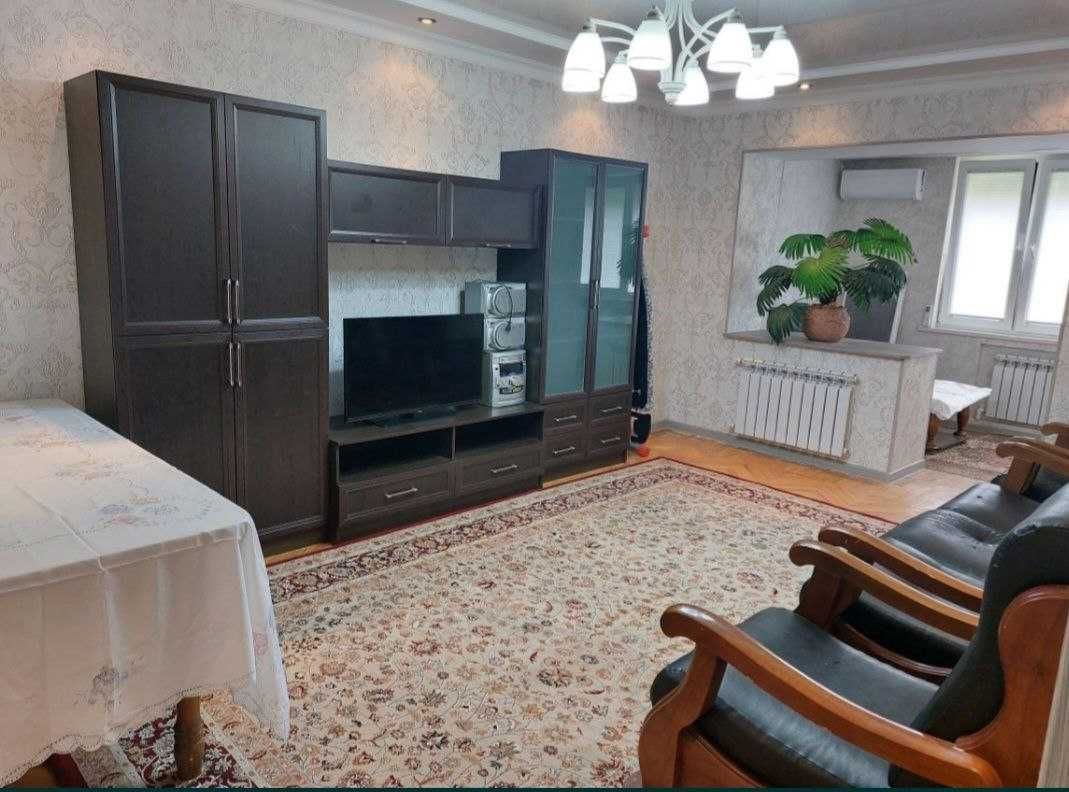 Срочно сдаю просторную  3ком 2/4 квартиру с ремонтом  на Ганге *464