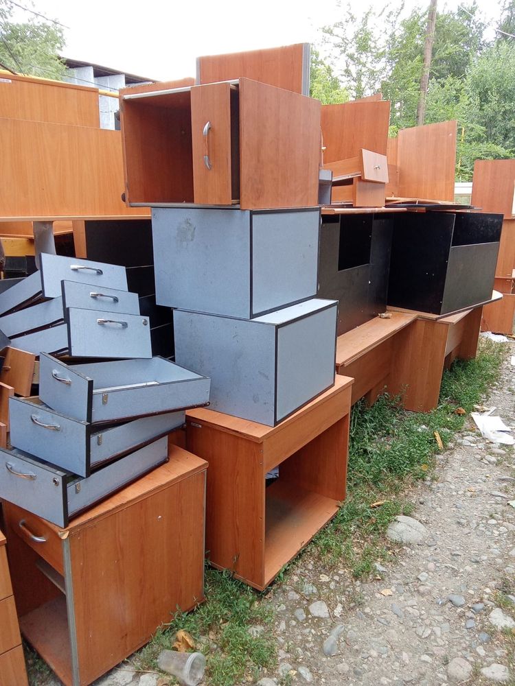 срочно продаю каждый по 3000тенге
