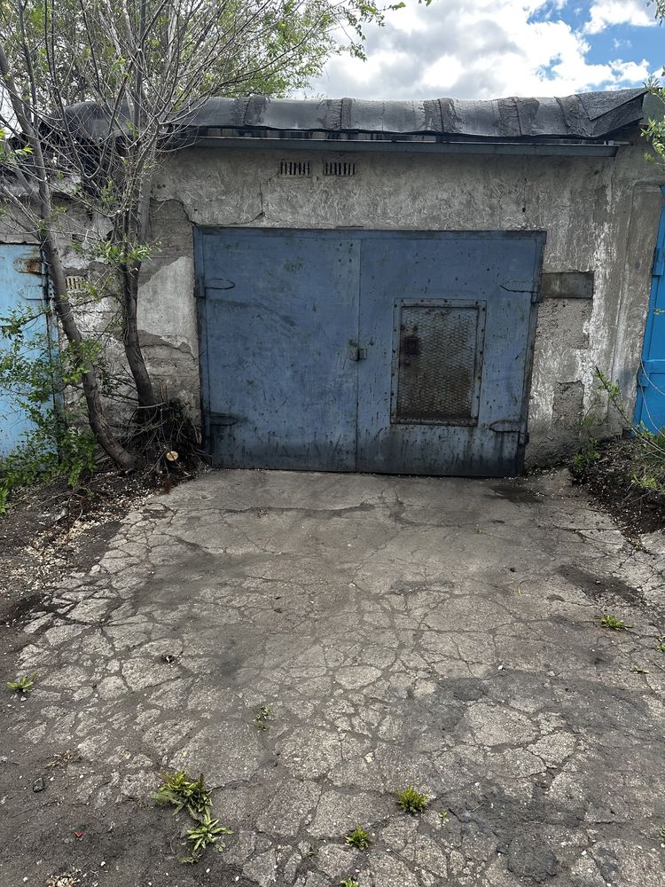 Продаю Гараж в 14 мкр