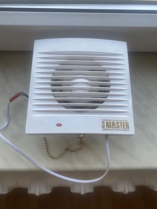Вентилятор для  вытяжки б/у в раб сост. звонки на воцап