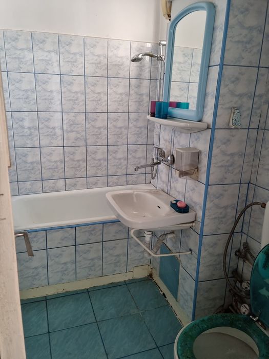 Vand apartament 4 camere Bdul N Balcescu