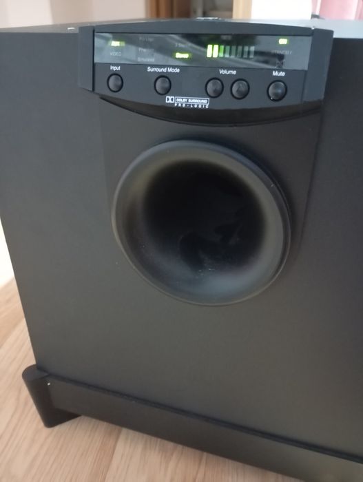 Subwoofer activ JBL