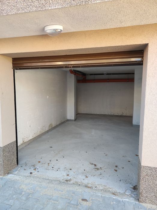 Дава се под наем Гараж / Паркомясто в Пловдив, Остромила - 21 кв.м за 102 € - Снимка #3