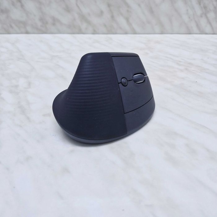 Mouse Logitech Lift Vertical Ergonomic Zeus Amanet Militari