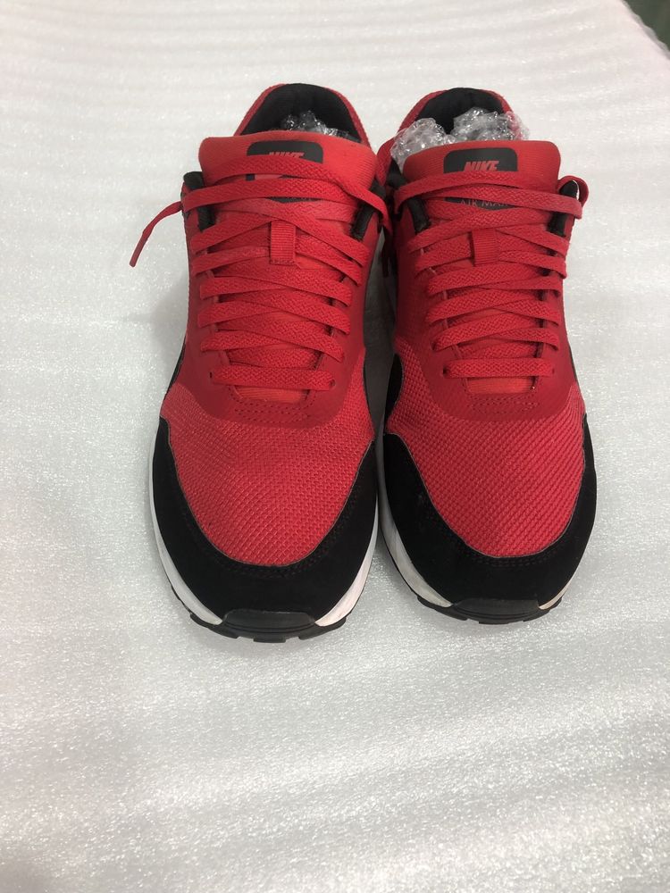 Продавам Маратонки  Nike air
