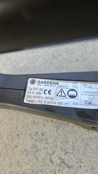 Foarfeca pentru gard viu Gardena