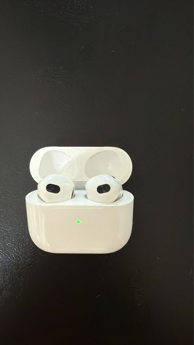 Casti airpods 3 cu husa cadou