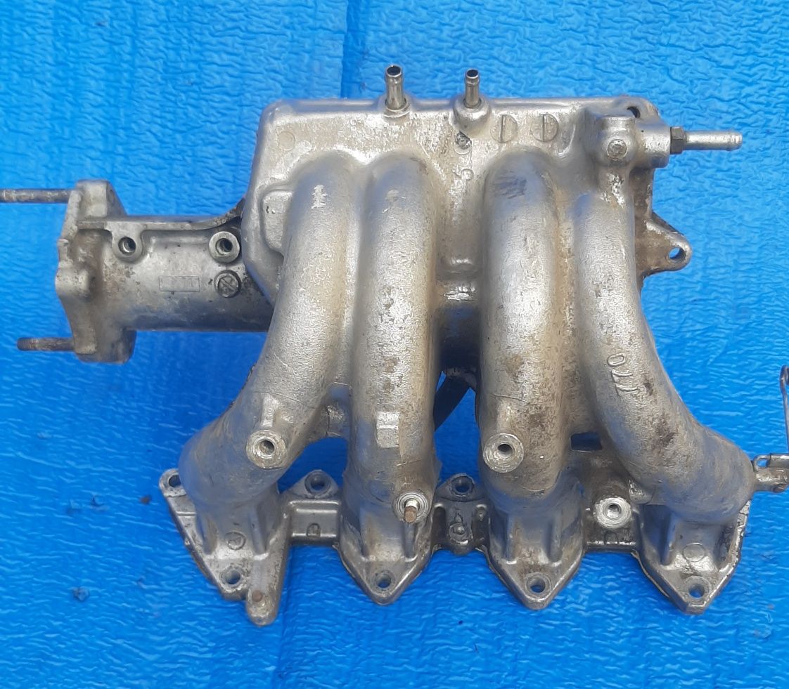 Коллектор 4A-FE 1.6 TAYOTA