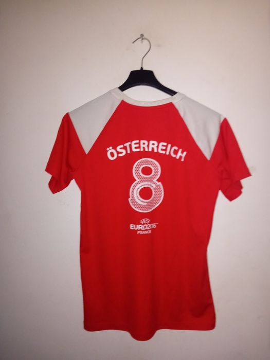 Tricouri fotbal Austria și Germania
