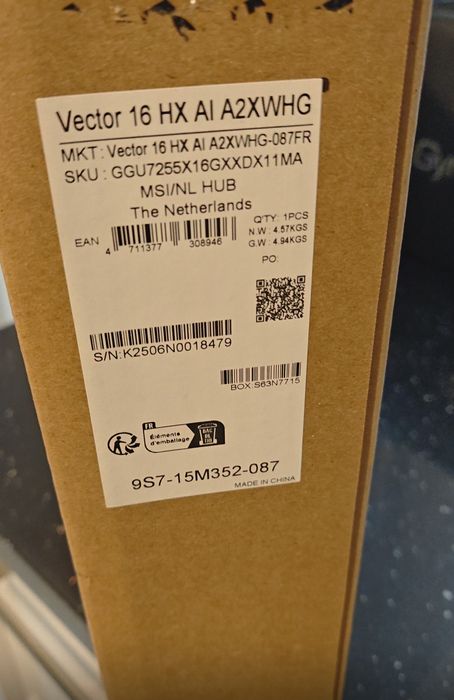 Vector 16 HX AI A2XWHG/ Ultra 7255HX/RTX 5070 TI/1TB SSD/QHD- 240HZ/