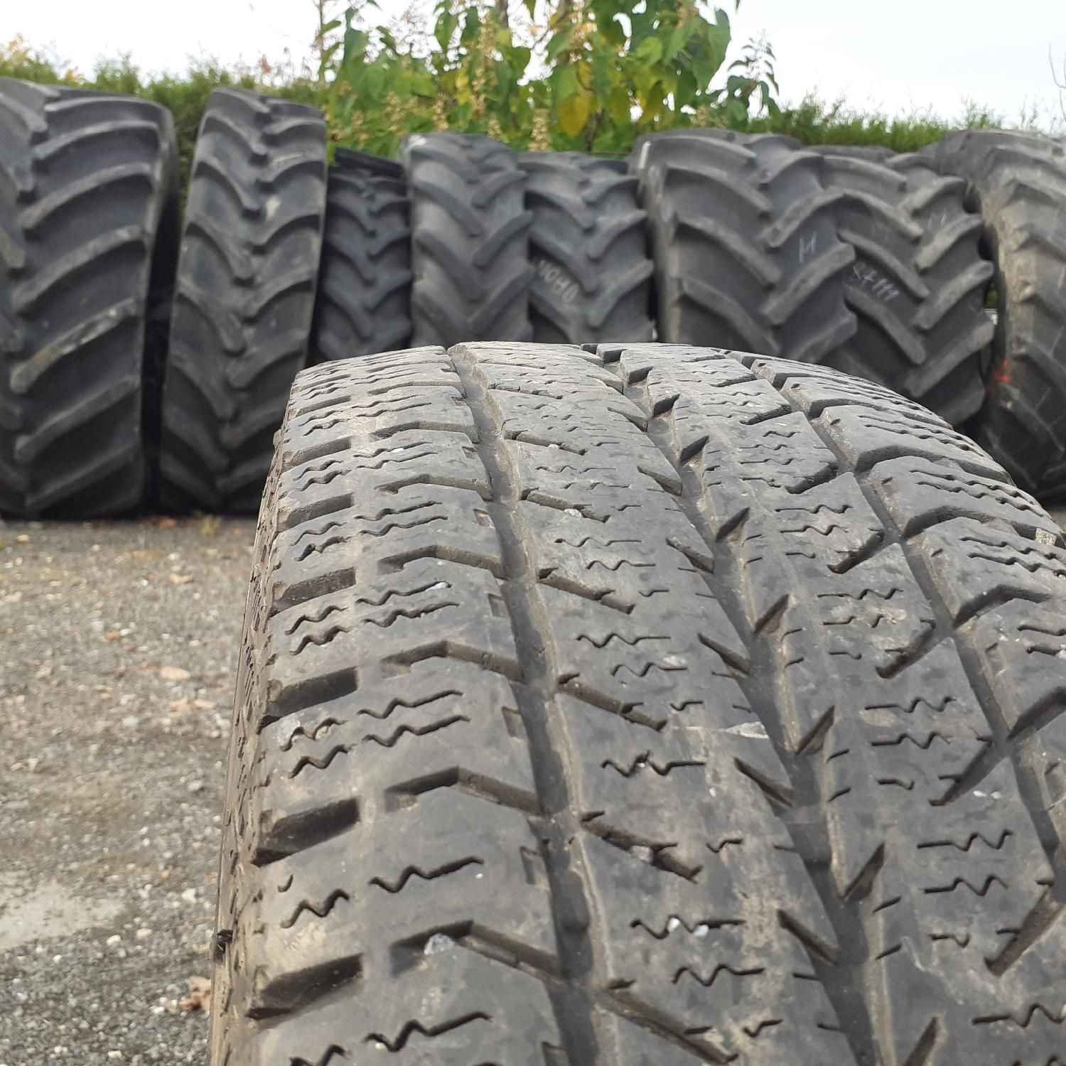 Cauciucuri 215/70R15c Uniroyal Anvelope SH Cu un AN GARANTIE