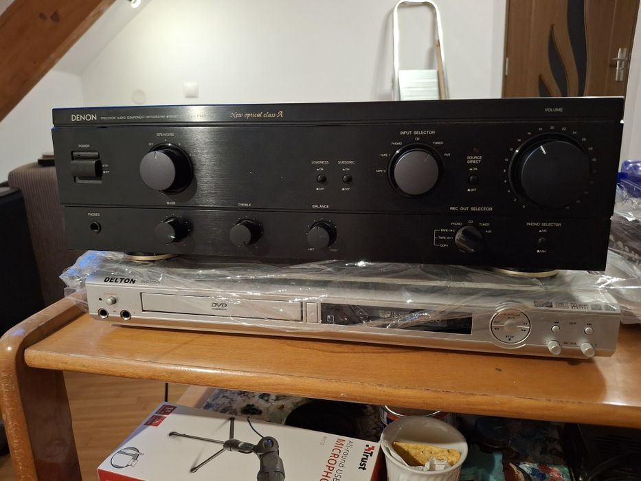 Vand statie Denon 2×110 w