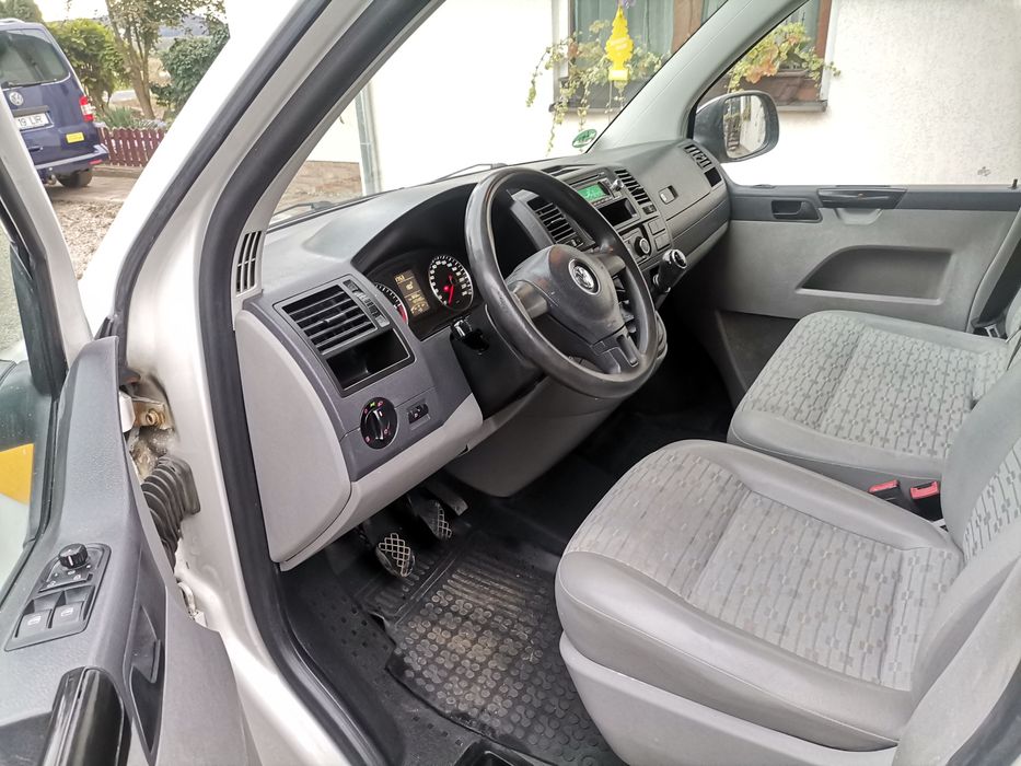 Volkswagen T5.1 Transporter Facelift 2013 2.0 tdi Euro 5 A/C Autoturis