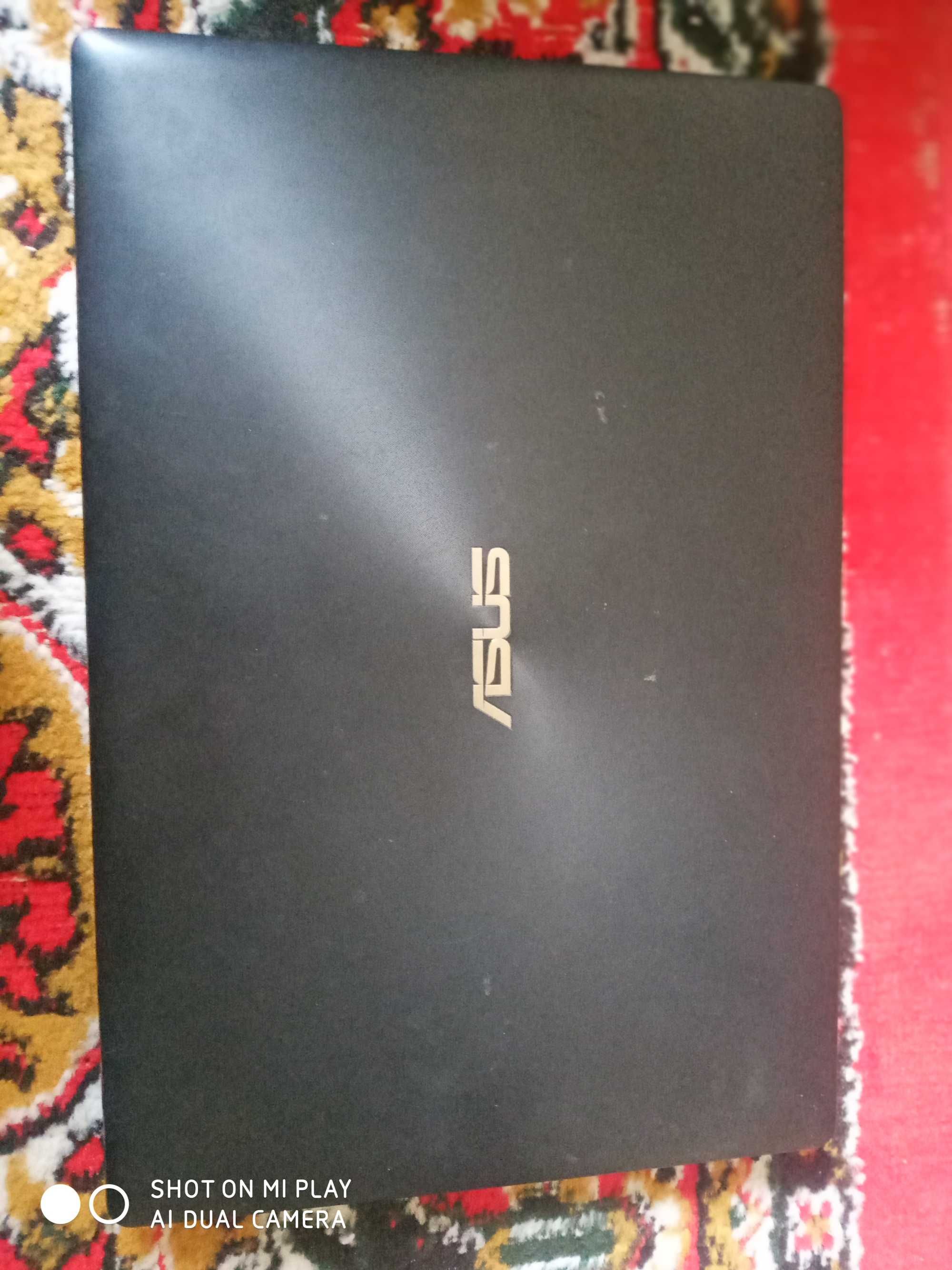 Asus X553MA Noutbook obem telefonga