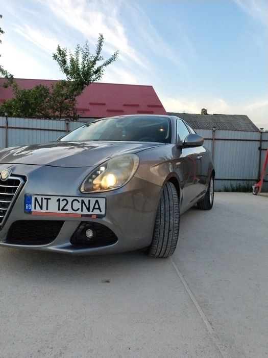 Vand Schimb Alfa Romeo Giulietta 170 cai acte la zi