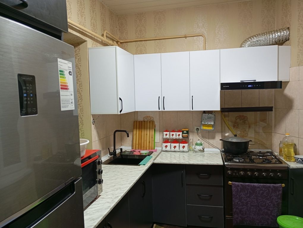 Срочно прадаётся квартира 4 ком