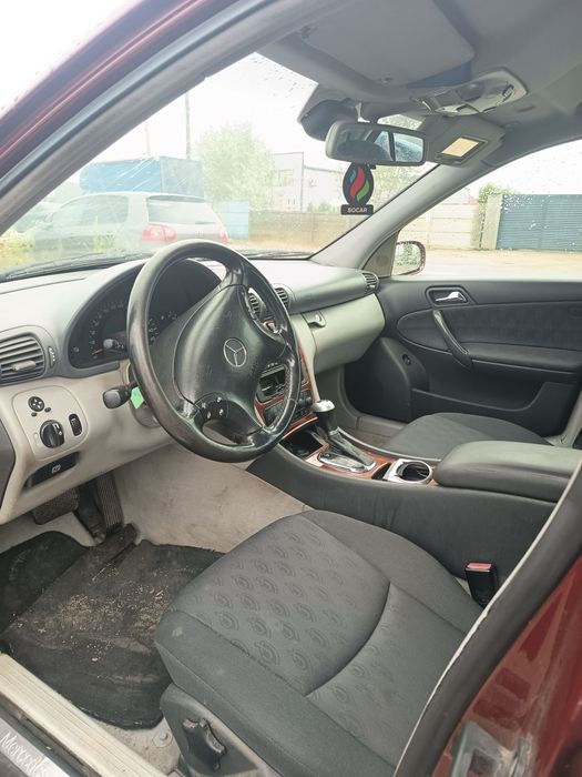 Mecredez-Benz  C220 W203