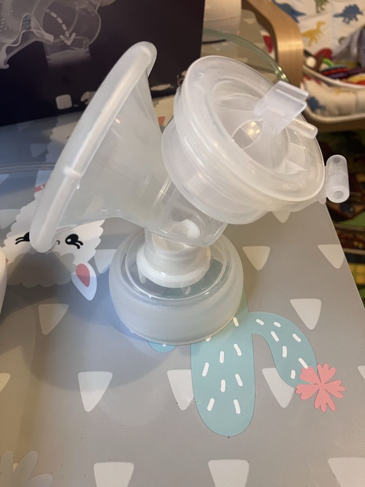 Помпа за кърма Philips Avent като нова