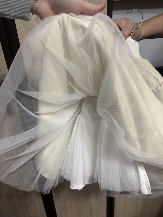 Vând hăinuțe fetiță