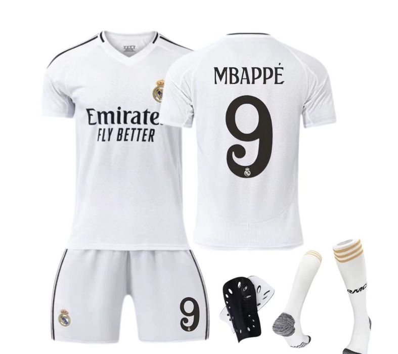 Costum fotbal real madrid mbappe