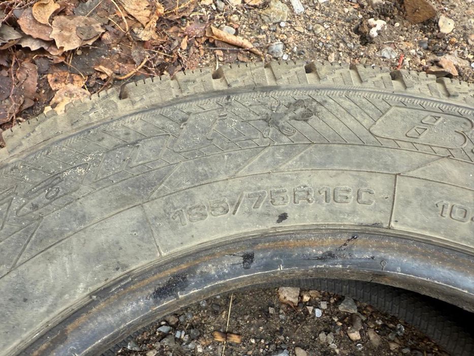 Продам резину 1 шт