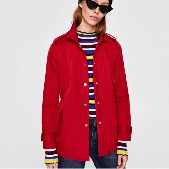Червен тренч на Zara, чисто нов, размер S/M
