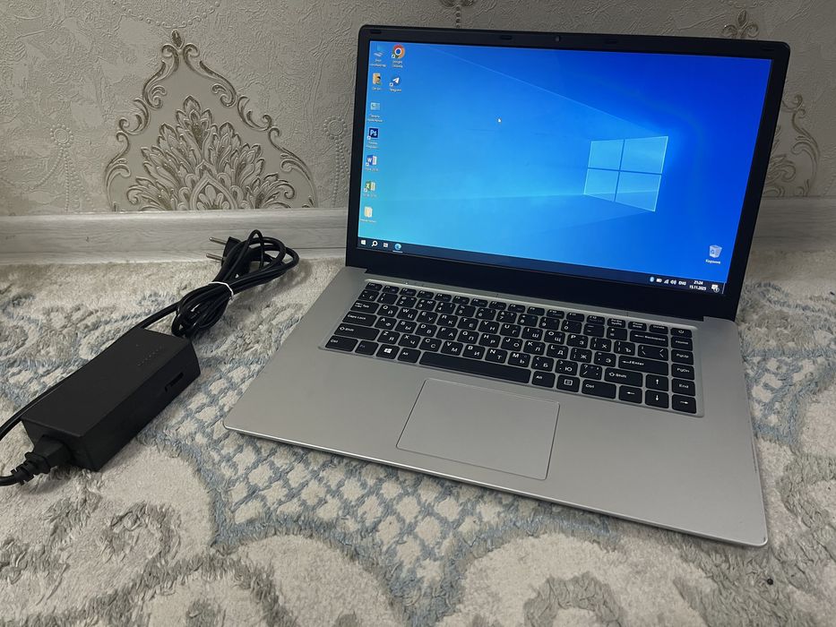 Продам ноутбук Davon J3455