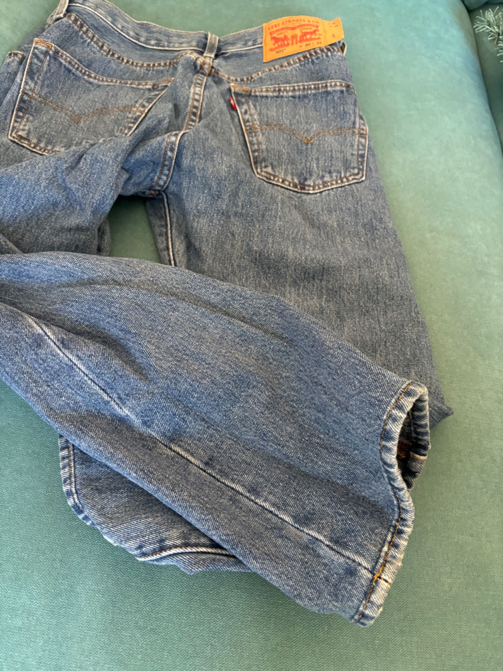 Levis дамски дънки сини и черни