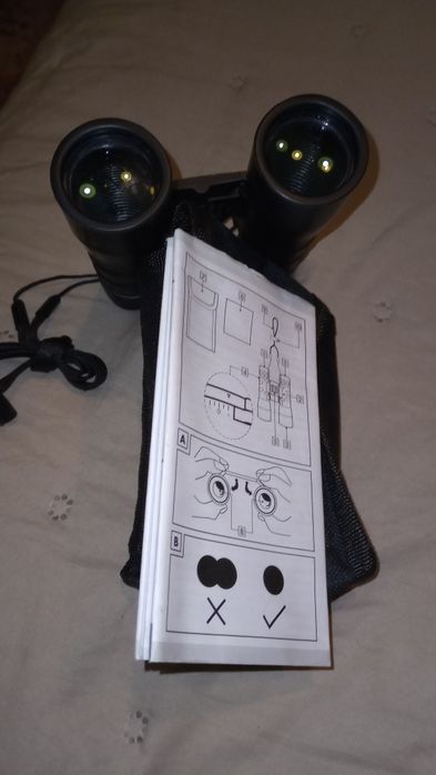 Binoclu pentru observație și natura