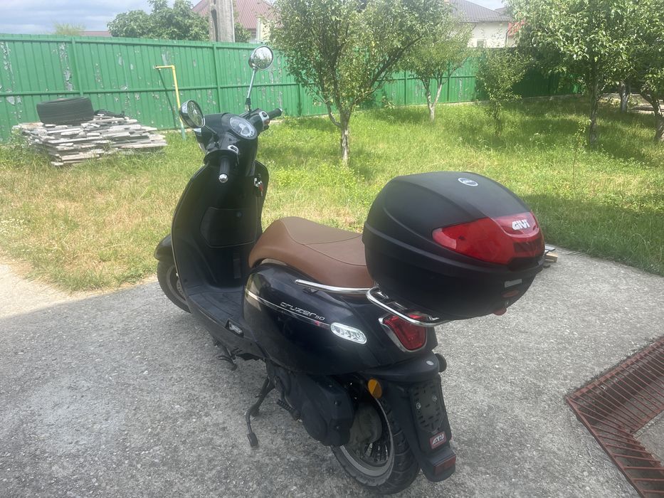 Scuter explorer cruzer 50