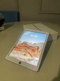 Продам Ipad 2017 32gb