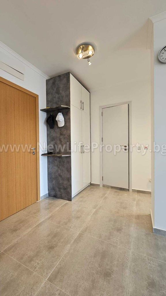 Продава се Двустаен апартамент в Бургас, Сарафово - 74 кв.м за 1987 €/кв.м - Снимка #1
