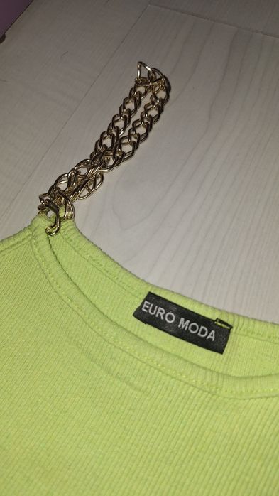 Зелен комплект топ и пола