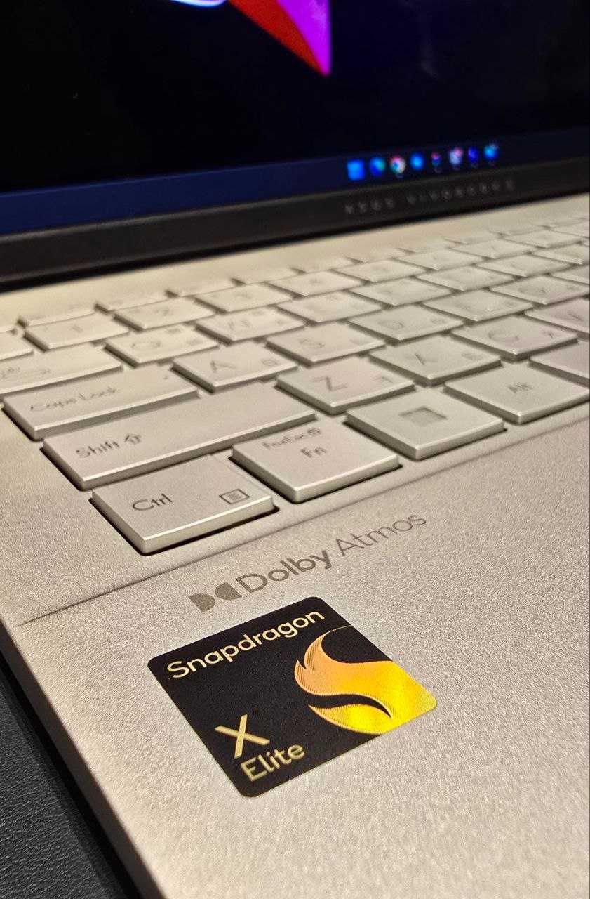 Noutbuk Asus Vivobook S 15 OLED | Snapdragon X Elite