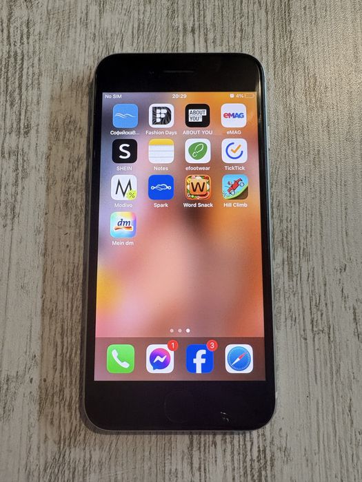 Iphone se 22 64gb