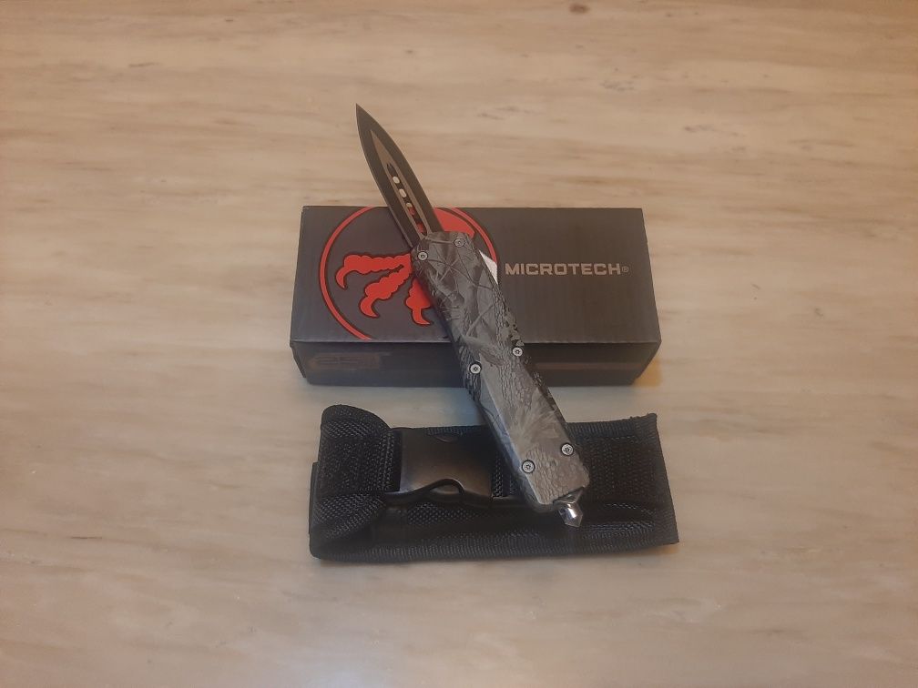 Автоматичен нож на Американската марка Microtech