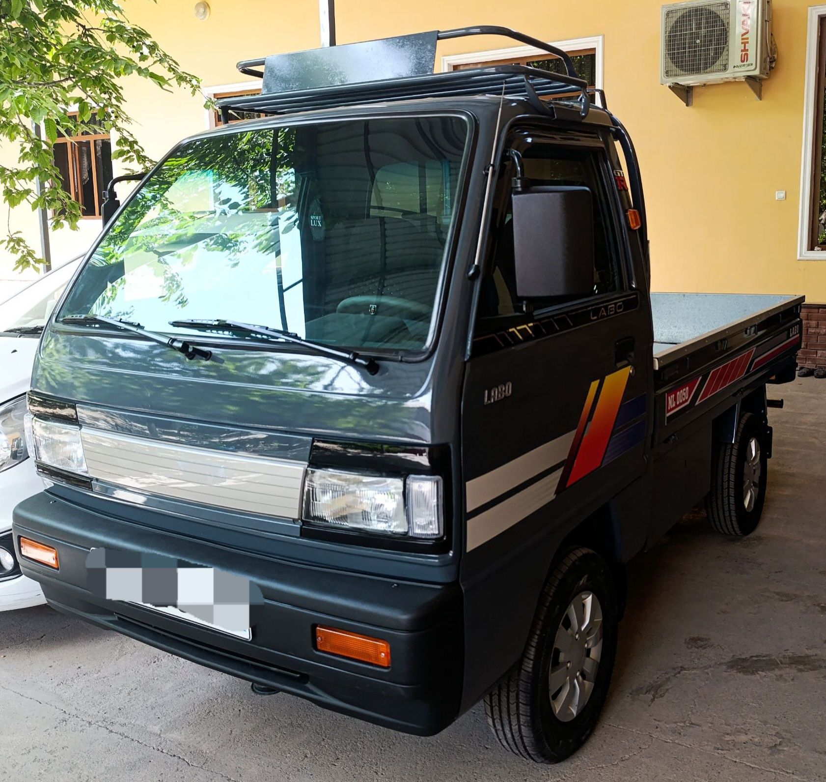 Labo sotiladi 2015