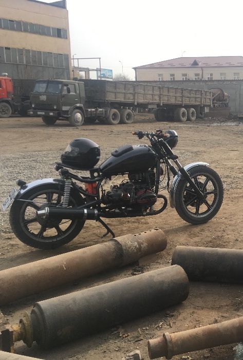 Мотоцикл Bobber Ural