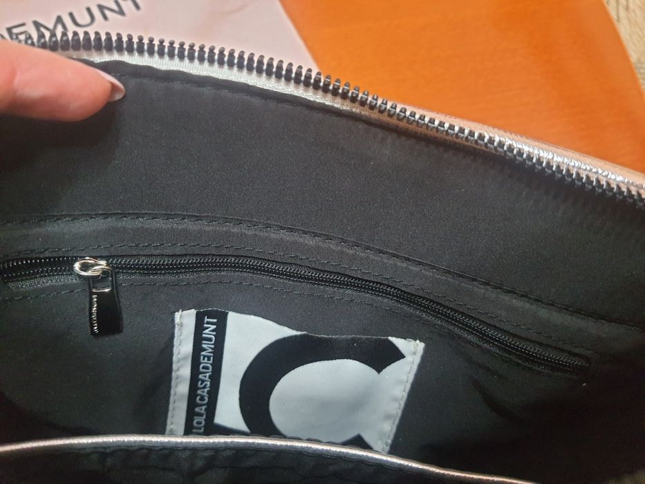 Дамска чанта на Lola Casademunt